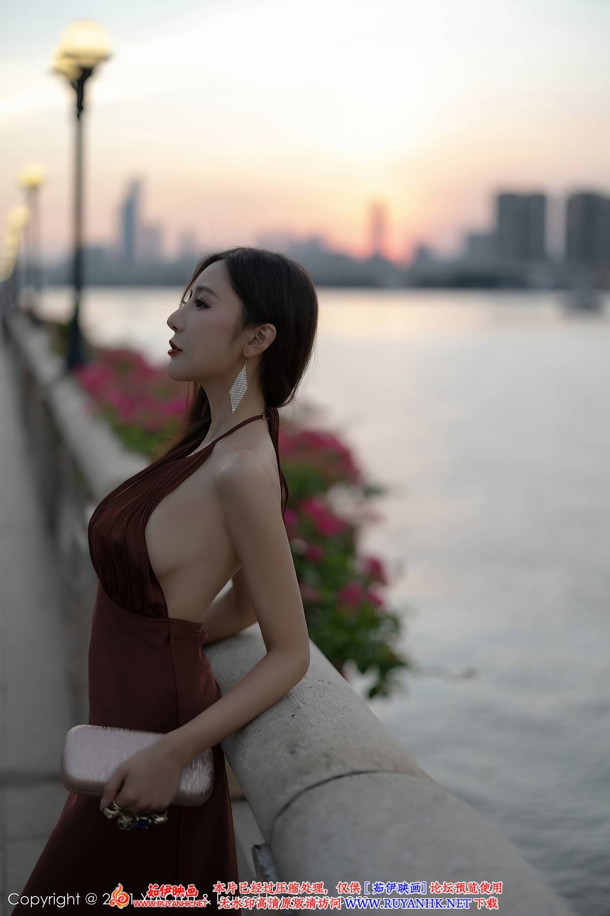 0001.jpg