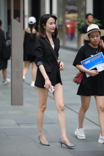 【精选街拍】Vol.3682 气质西装外套 [18P-128MB]